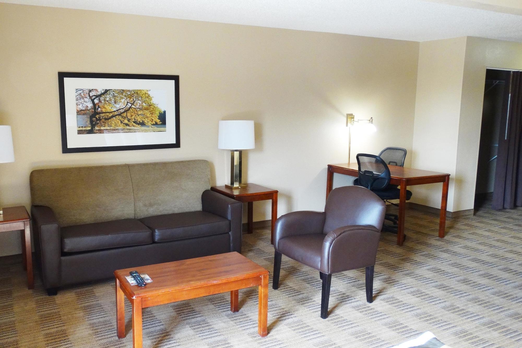 Extended Stay America Select Suites - Rockford - State Street Exteriör bild