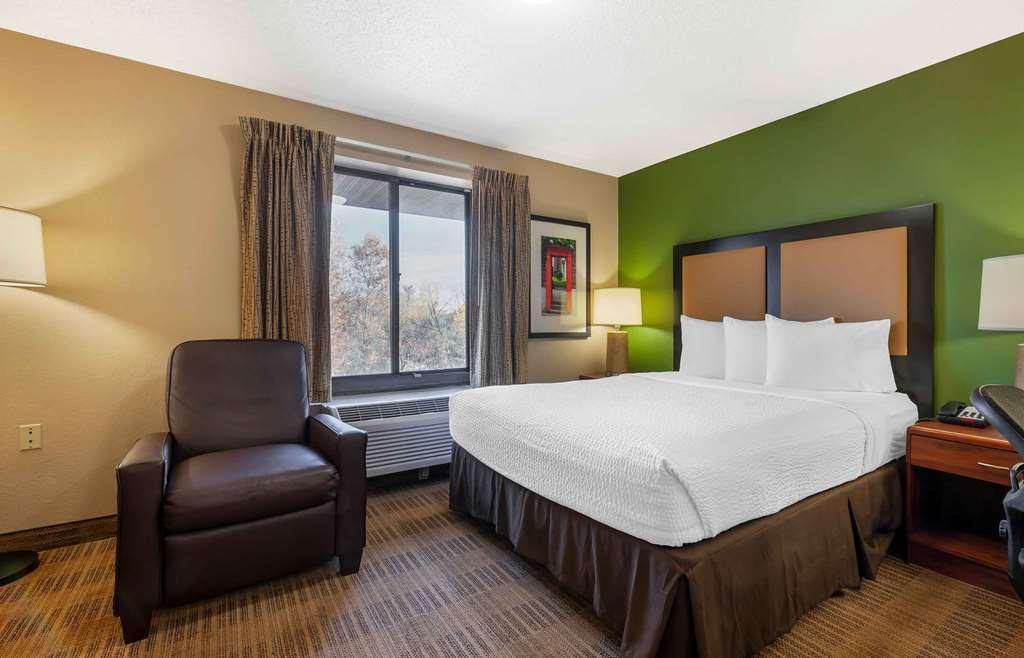 Extended Stay America Select Suites - Rockford - State Street Rum bild