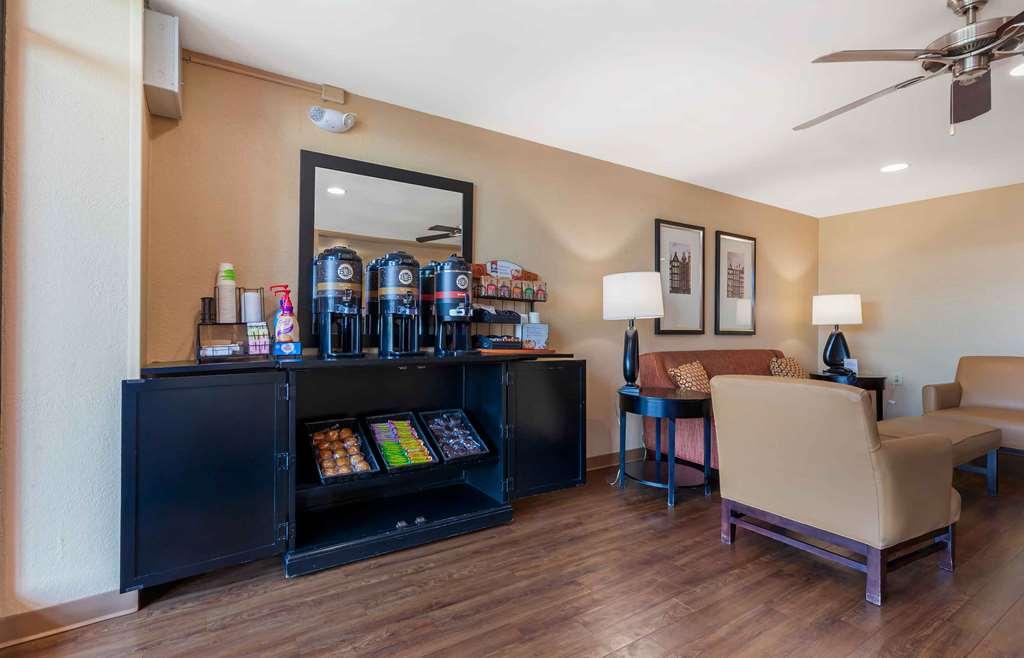 Extended Stay America Select Suites - Rockford - State Street Inreriör bild