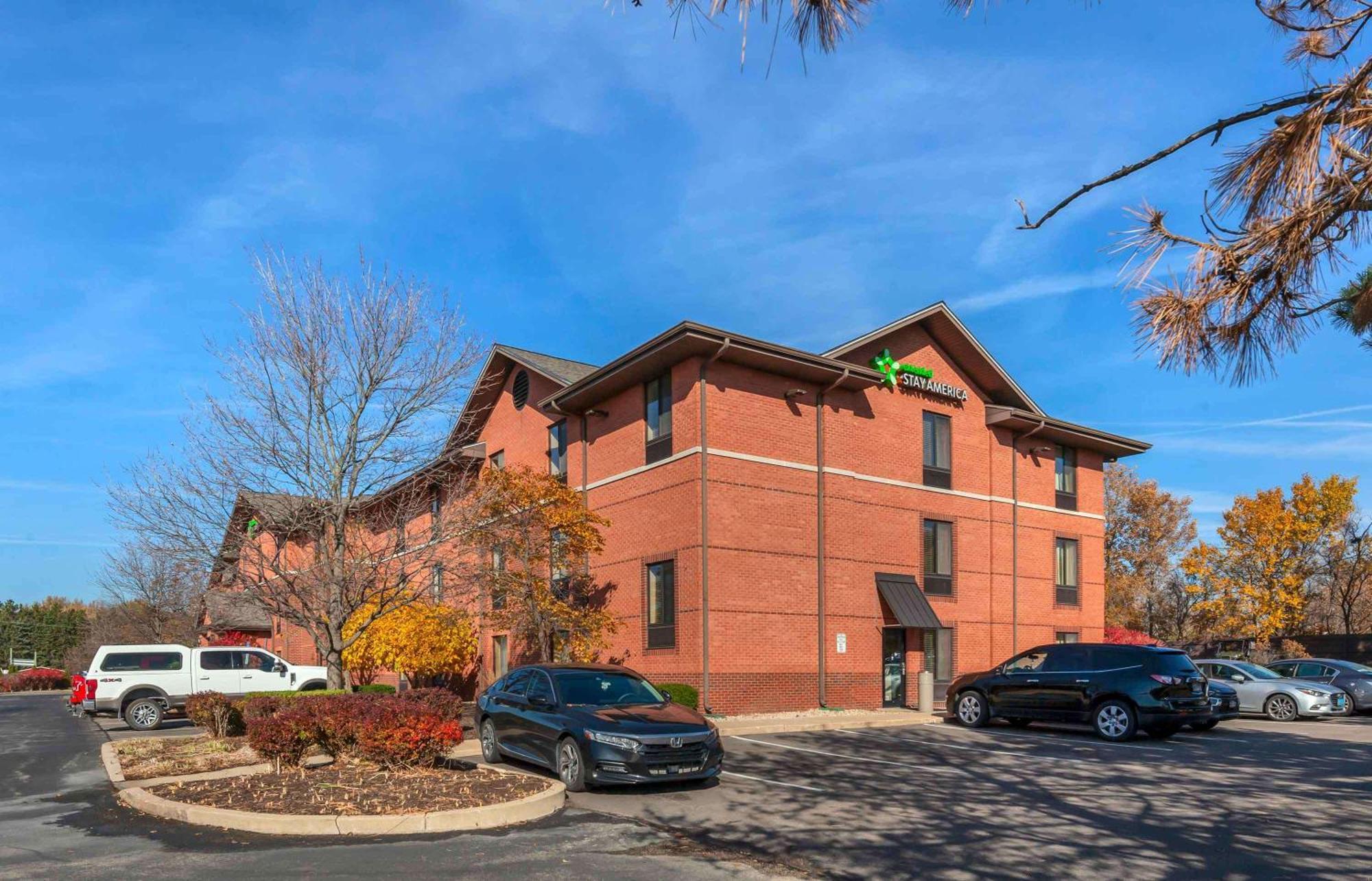 Extended Stay America Select Suites - Rockford - State Street Exteriör bild