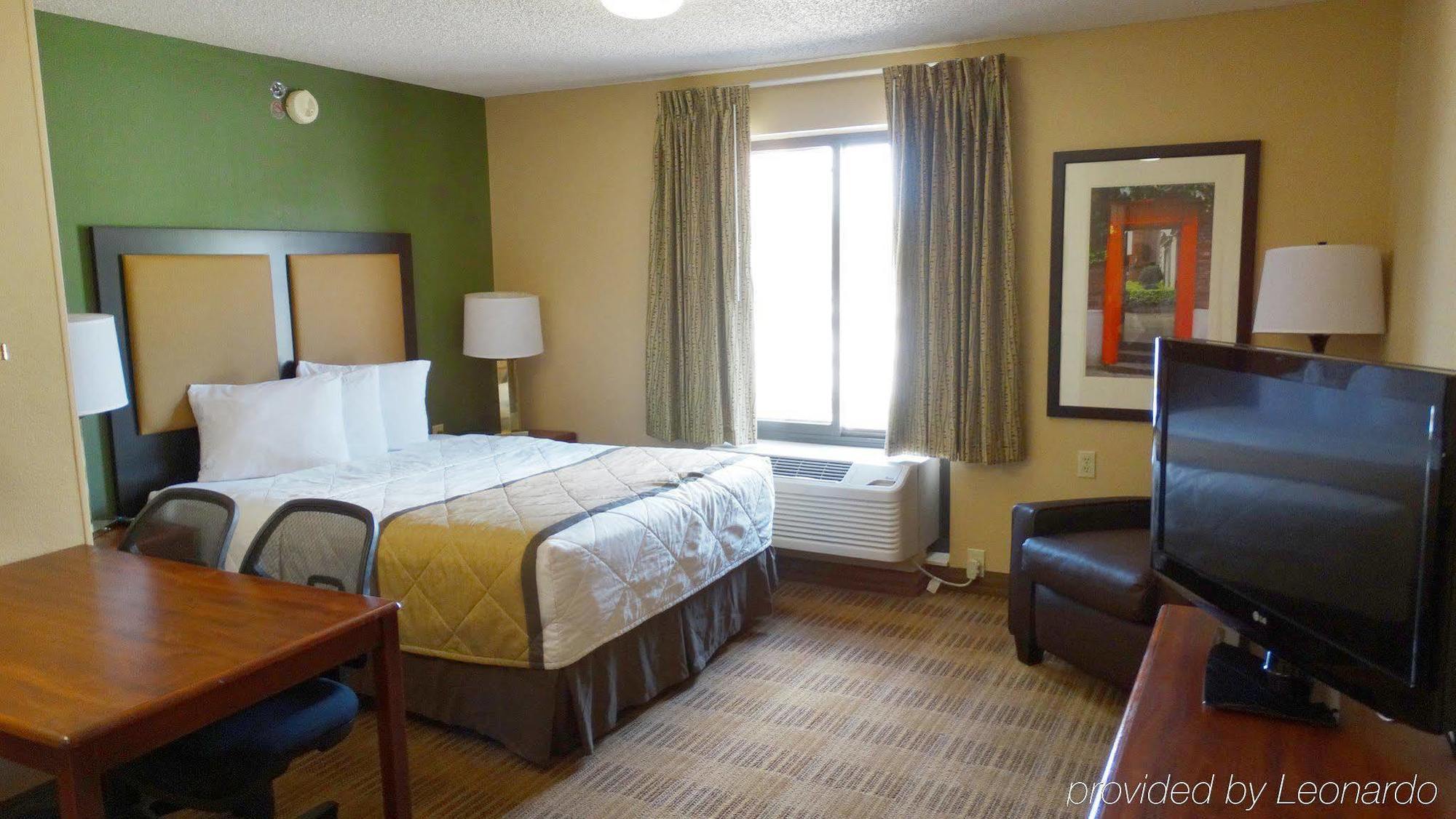 Extended Stay America Select Suites - Rockford - State Street Exteriör bild