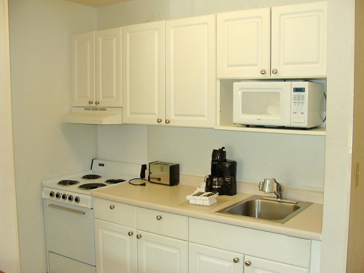 Extended Stay America Select Suites - Rockford - State Street Exteriör bild