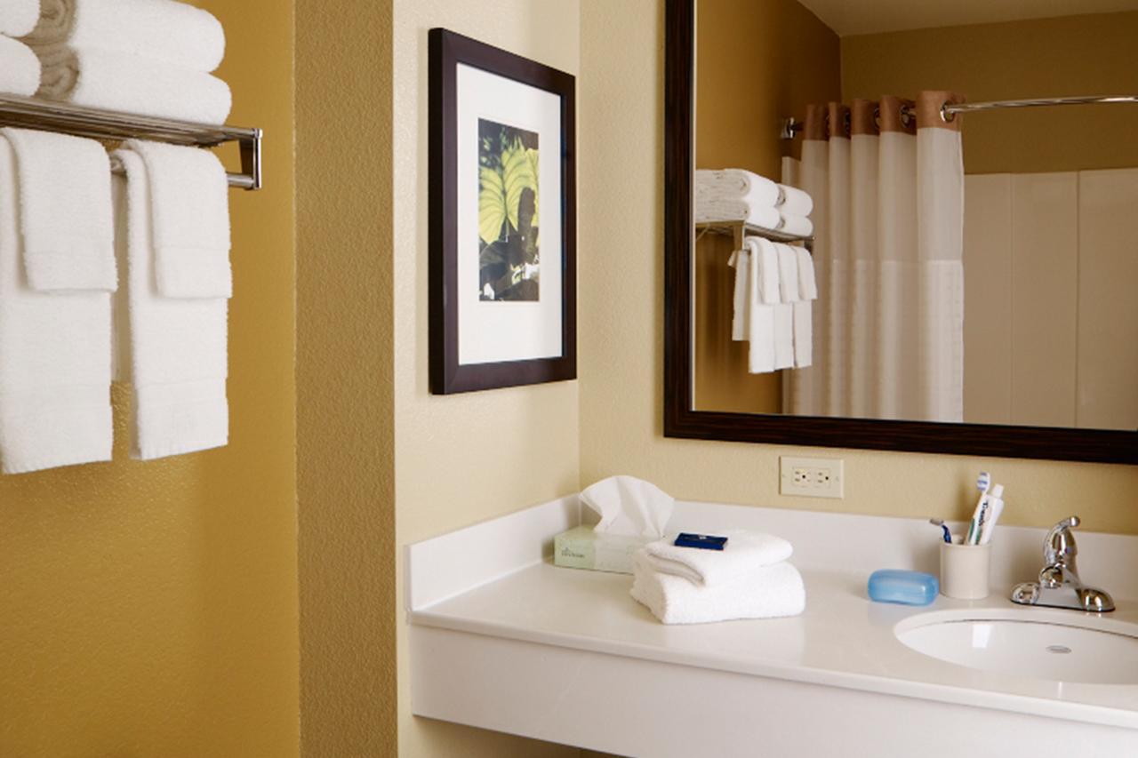 Extended Stay America Select Suites - Rockford - State Street Exteriör bild