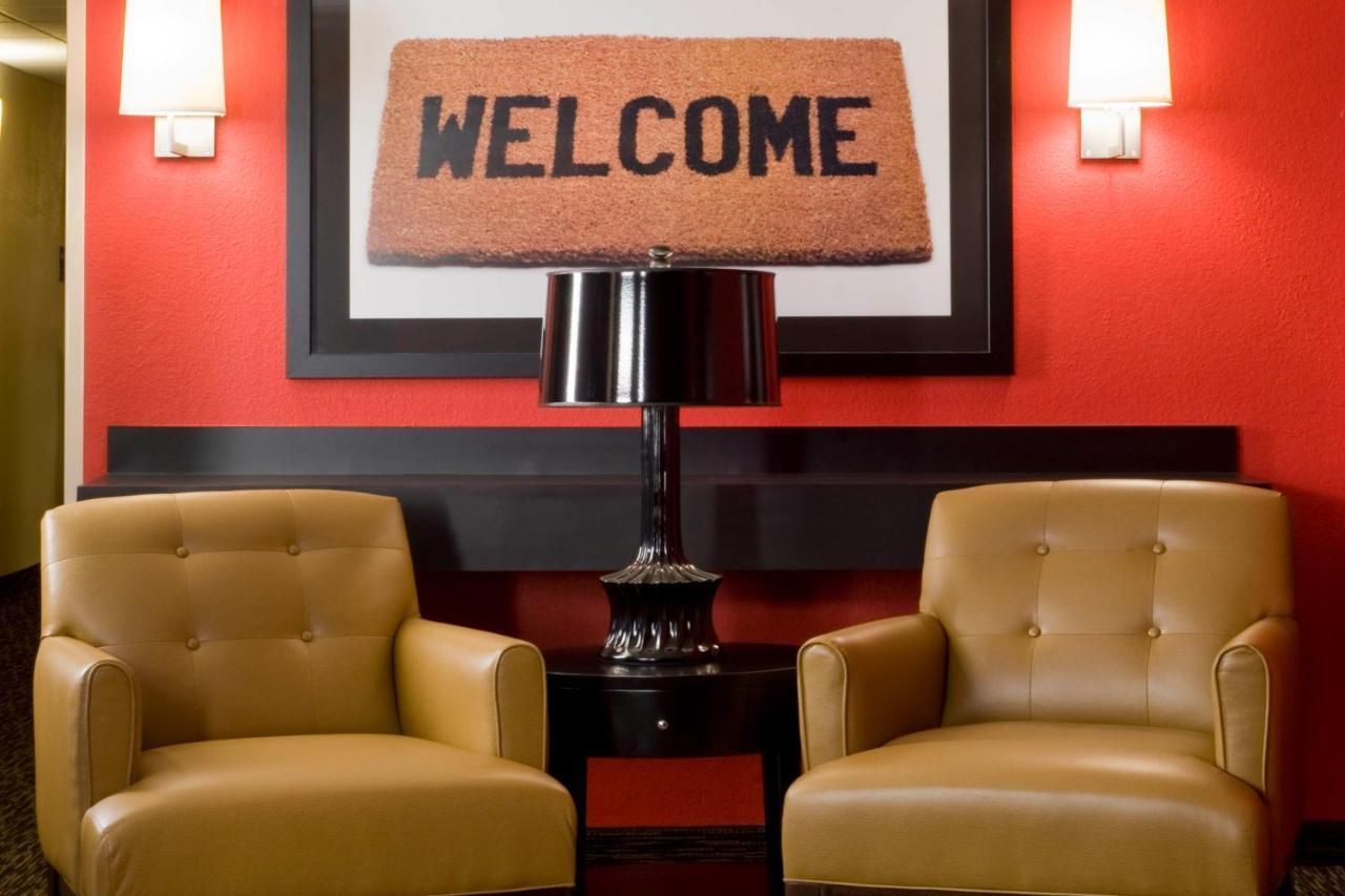 Extended Stay America Select Suites - Rockford - State Street Exteriör bild